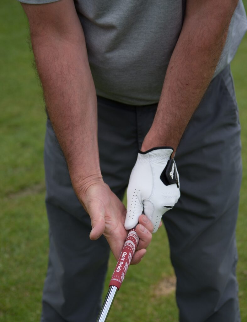 Golf grip size guide