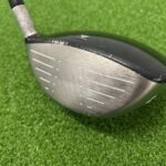 LEFT-HANDED Titleist 907 D1 Driver / 10.5 Degree / R-Flex Graphite Design Shaft