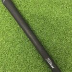 LEFT-HANDED Titleist 907 D1 Driver / 10.5 Degree / R-Flex Graphite Design Shaft