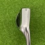 TaylorMade Qi Sand Wedge / 54 Degree / Regular Flex Diamana TM 60 Graphite Shaft