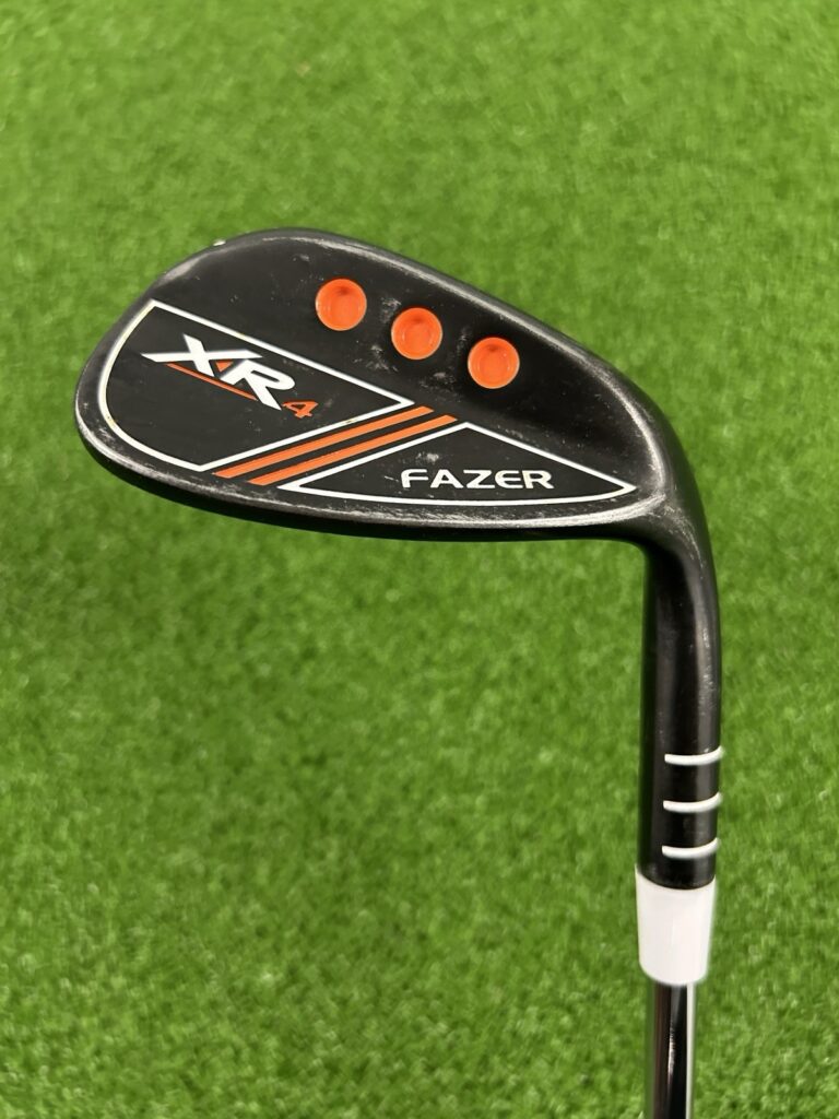 Fazer XR4 Gap Wedge / 52 Degree / 0.5″ Longer Regular Flex Apollo Steel Shaft