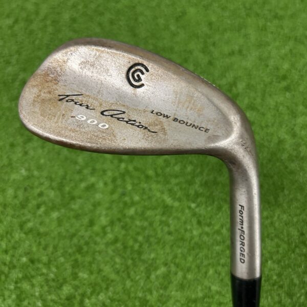 Cleveland Tour Action 900 Sand Wedge / 54 Degree / 1" Shorter R-Flex Steel Shaft