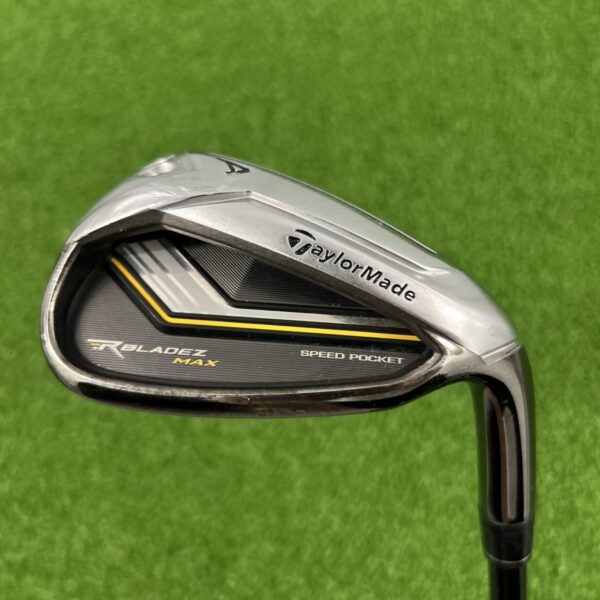 Taylormade RocketBladez Max Gap Wedge/ 50 Degree / R-Flex TM7-113 Graphite Shaft