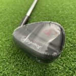 Tour Edge Forged Gap Wedge / 52 Degree / R-Flex Dynamic Gold 105 Steel Shaft