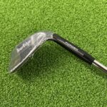Tour Edge Forged Gap Wedge / 52 Degree / R-Flex Dynamic Gold 105 Steel Shaft