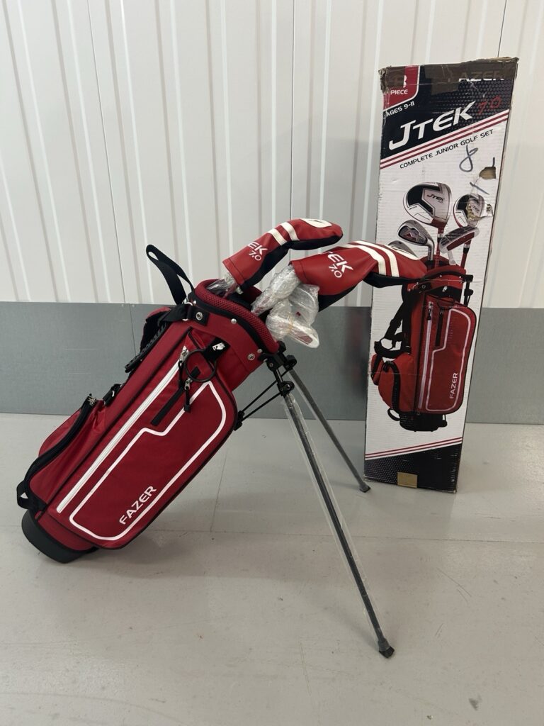 NEW Fazer J-Tek 7.0 Junior Golf Set / Driver, Hybrid, #7i, Wedge, Putter & Bag