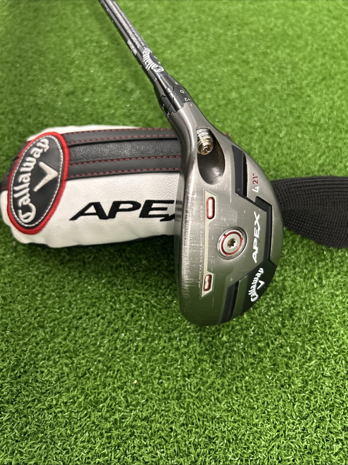 Callaway Apex 21 #4 Hybrid / 21 Degree / Regular Flex Recoil Dart