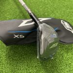 Wilson Staff D7 XS #4 Hybrid / 22 Degree / Regular Flex Helium Graphite Shaft