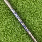 Wilson Staff D7 XS #4 Hybrid / 22 Degree / Regular Flex Helium Graphite Shaft