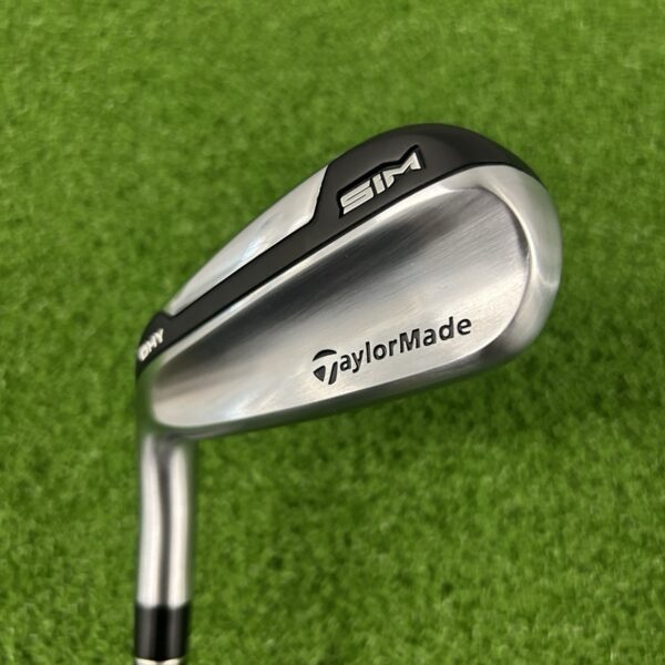 Used Left Handed TaylorMade SIM DHY 4 Iron - 22 Degree, Regular Flex Mitsubishi Chemical Diamana HY65 Limited Graphite Shaft